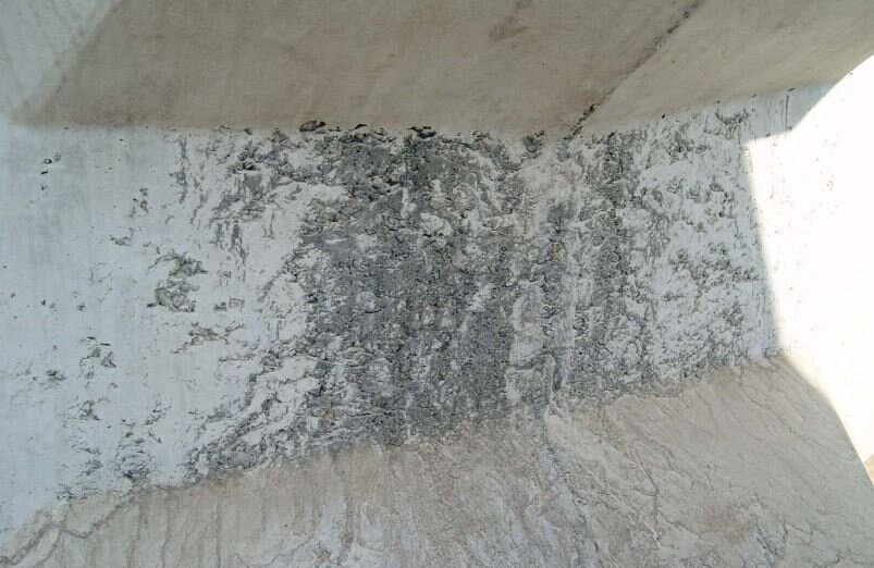 sand streaking concrete defect.jpg
