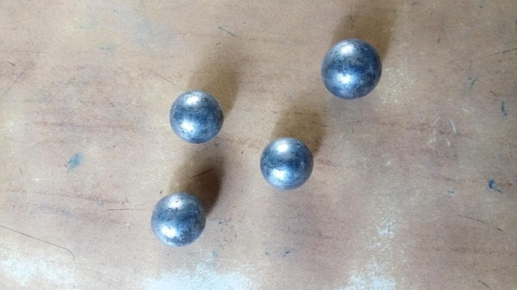 rapid moisture meter balls.jpg