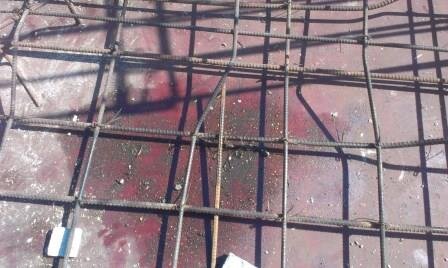 Oil Spillage over reinforcement bars.jpg